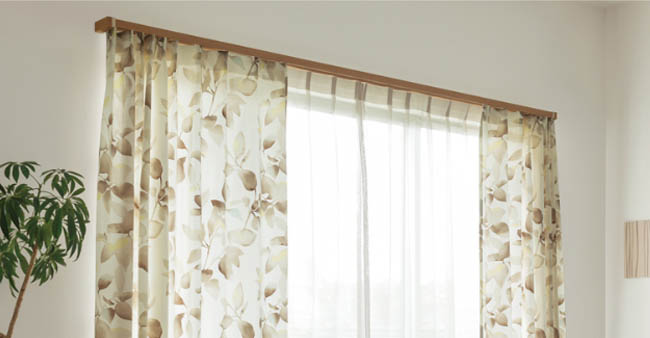 カーテンレール